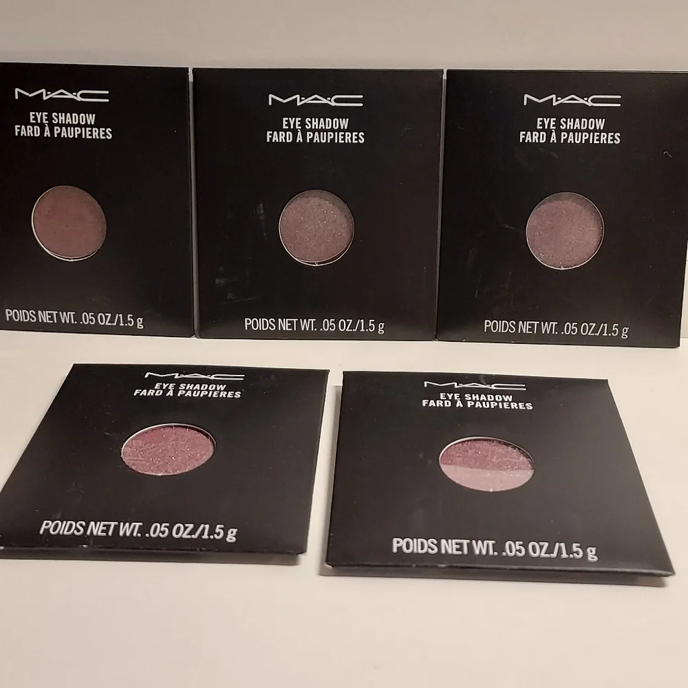 MAC Eyeshadow Refill Pan *STARRY NIGHT* - Picture 2 of 4